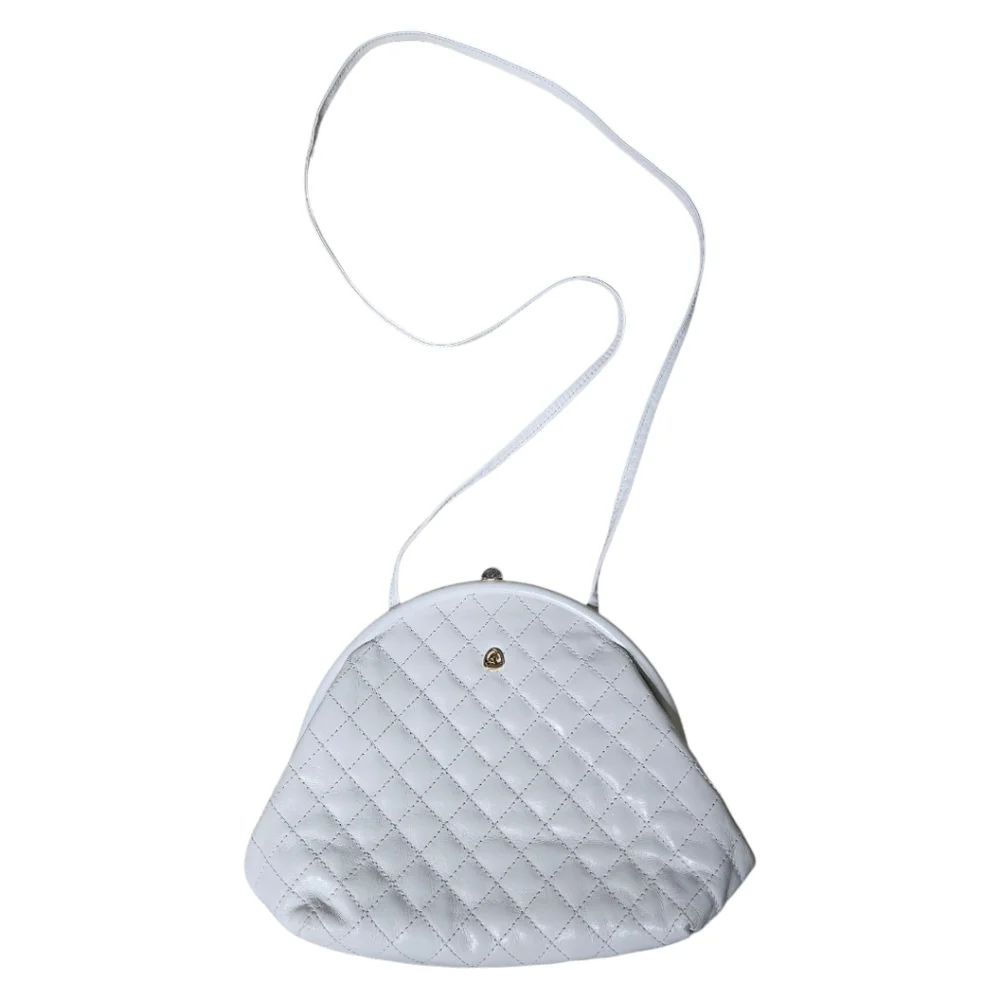 Koret vintage quilted crossbody bag